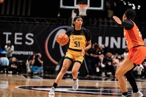 Image post by @AUProSports on Twitter