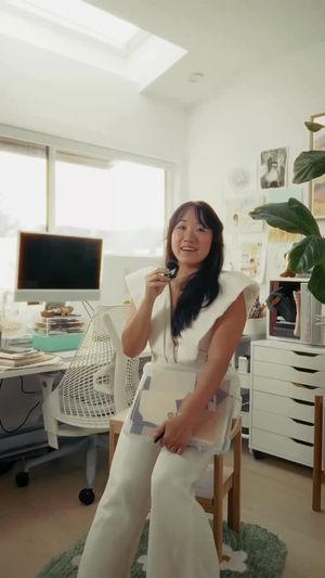 Video post by @modernizetailormade on Facebook