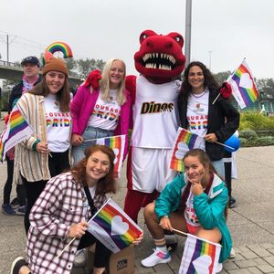 Image post by @ucalgarydinos on Instagram