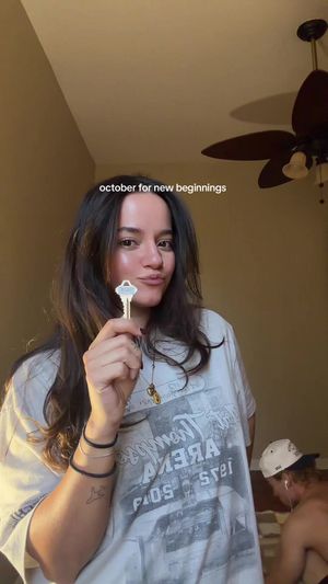 Video post by @val.molero on TikTok