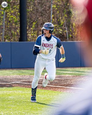 Image post by @FDUKnightsBase on Twitter