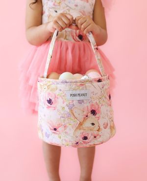 Image post by @poshpeanut on Instagram