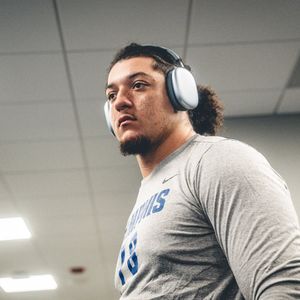 Image post by @memphisfootball on Instagram