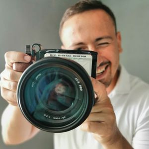 Image post by @maxreport on Instagram