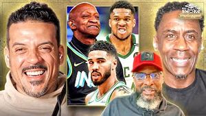 Video post by @showtimebasketball on YouTube