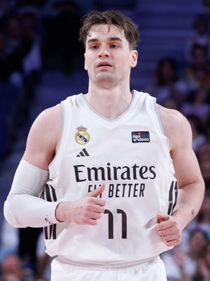 Image post by @realmadridbasket on Instagram