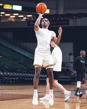 Image post by @wsu_mbb on Instagram