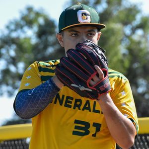 Image post by @griffithgens on Instagram