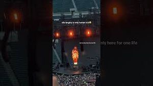 Video post by @theonlyhumanproject on YouTube