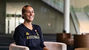 Video post by @basketballaus on YouTube