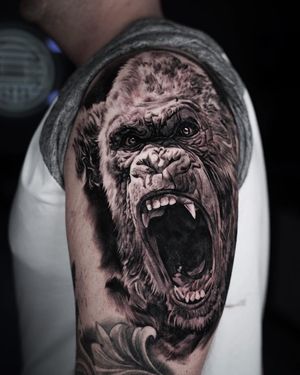 Image post by @skindesigntattoos on Instagram