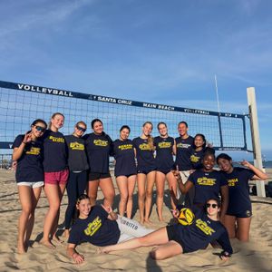 Image post by @ucsc_wvb on Instagram