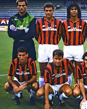 Image post by @retro_calcio on Instagram