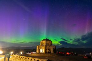 Image post by @theoregonian on Instagram