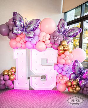 Image post by @lasvegasballoons on Instagram