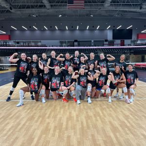 Image post by @illinivball on Instagram