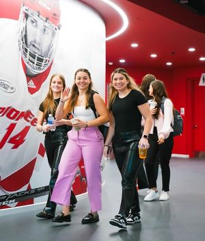 Image post by @newha_whockey on Instagram