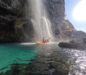 Image post by @putneystudenttravel on Facebook