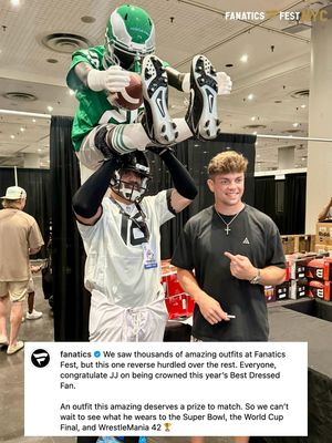 Image post by @fanaticsauthentic on Instagram