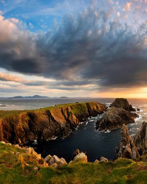 Image post by @thewildatlanticway on Instagram