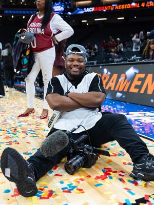 Image post by @jhalenwingate on Instagram