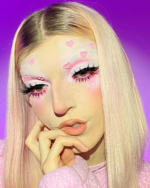 Image post by @lillyteel on Instagram
