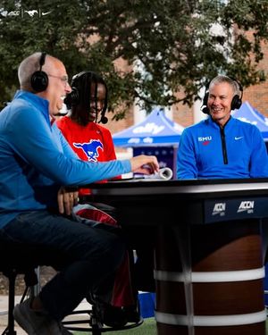 Image post by @smubasketball on Instagram