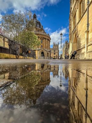 Image post by @oxford_uni on Instagram