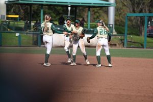 Image post by @usfsoftball on Instagram