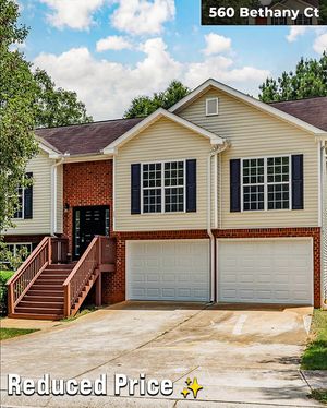 Image post by @woodallrealtygroup on Facebook