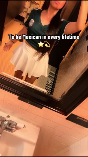Video post by @wednesdayaddamx on TikTok