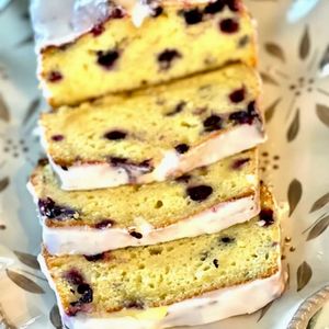 Image post by @taratemptations on Instagram