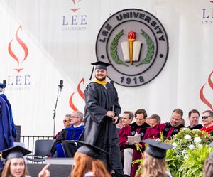 Image post by @leeuniversity on Instagram