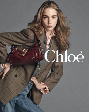 Image post by @ellehongkong on Instagram