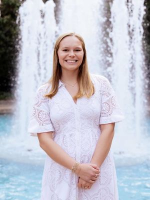 Image post by @ugapiphi on Instagram