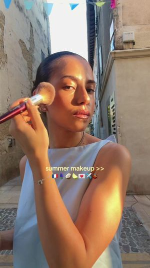 Video post by @anyaweitz on TikTok