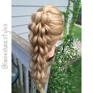 Image post by @styledbylanie on Instagram