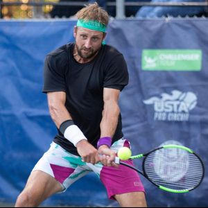 Image post by @usta on Instagram