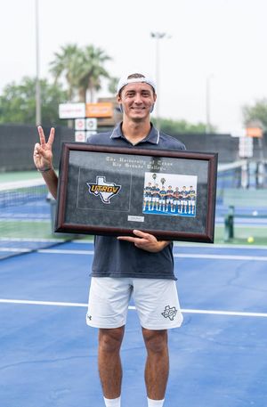 Image post by @UTRGVMTENNIS on Facebook