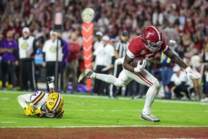 Image post by @crimsontidephotos on Instagram