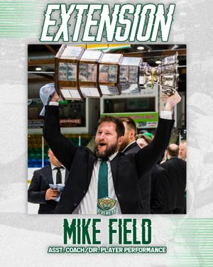 Image post by @everett_silvertips on Instagram