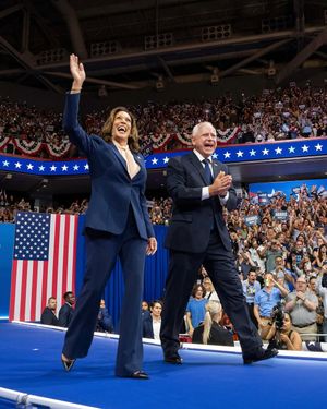 Image post by @timwalz on Instagram
