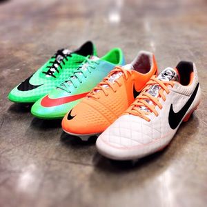 Image post by @soccerdotcom on Instagram