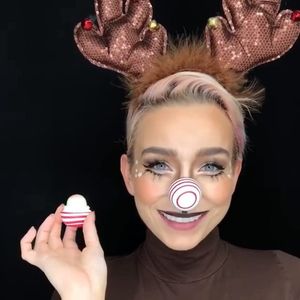 Image post by @eosproducts on Instagram