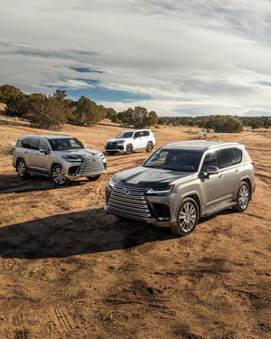 Image post by @discoverlexus on Instagram