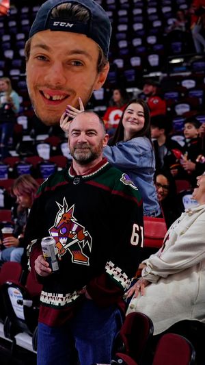 Image post by @ArizonaCoyotes on Twitter