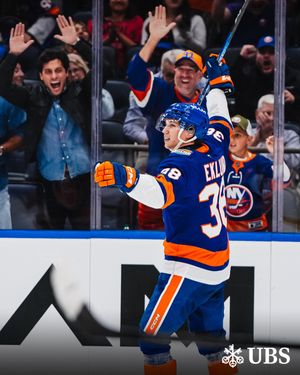 Image post by @nyislanders on Instagram