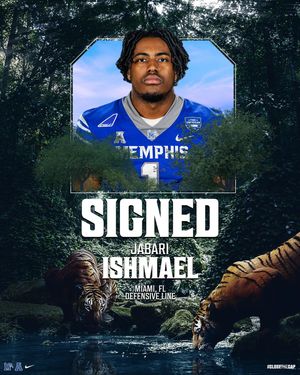 Image post by @memphisfootball on Instagram