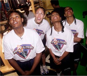 Image post by @nyliberty on Facebook