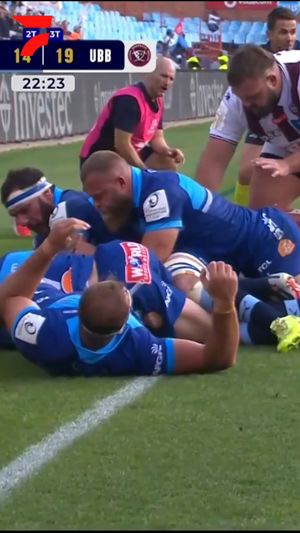 Video post by @FloRugby on Facebook